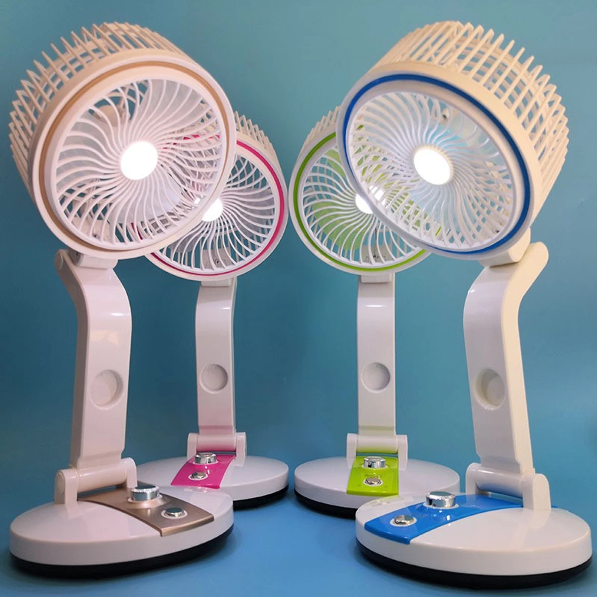 L R 2018 Rechargeable & Foldable Fan with Light